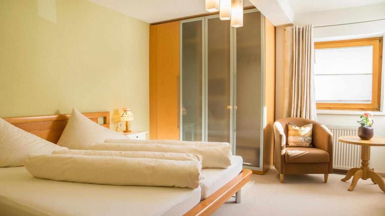 Bed and Breakfast Bellamonte à Sankt Anton am Arlberg Extérieur photo