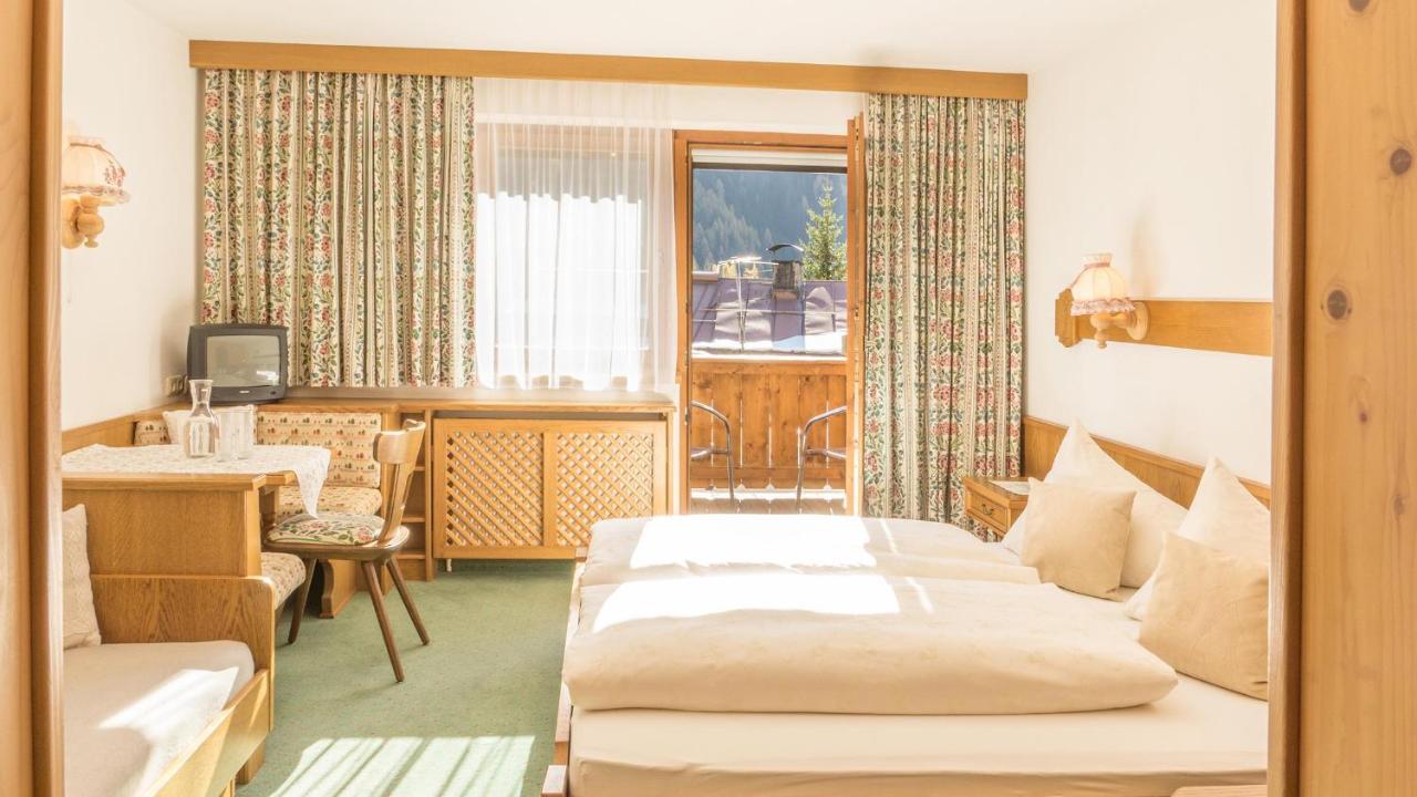 Bed and Breakfast Bellamonte à Sankt Anton am Arlberg Extérieur photo